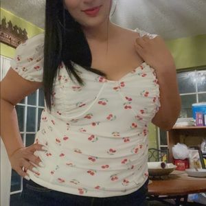 White top with red cherries no tears good condition